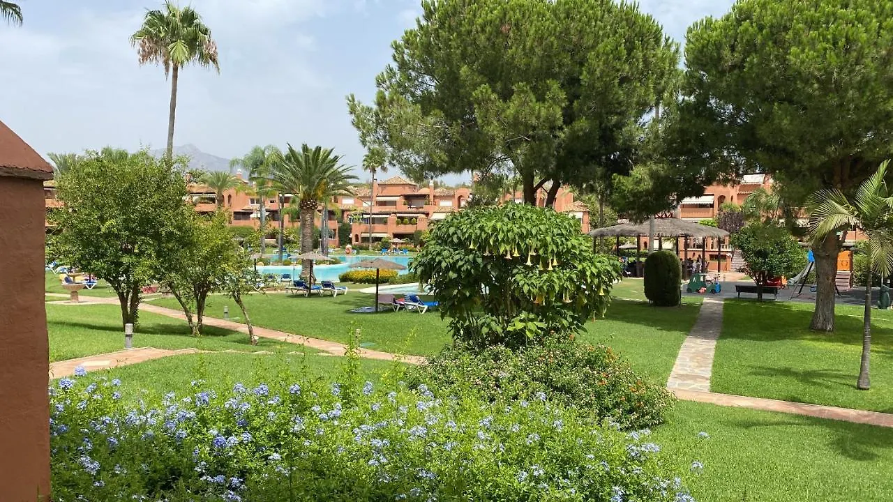 Alhambra Del Golf - Guadalmina Lejlighed Estepona 0*,