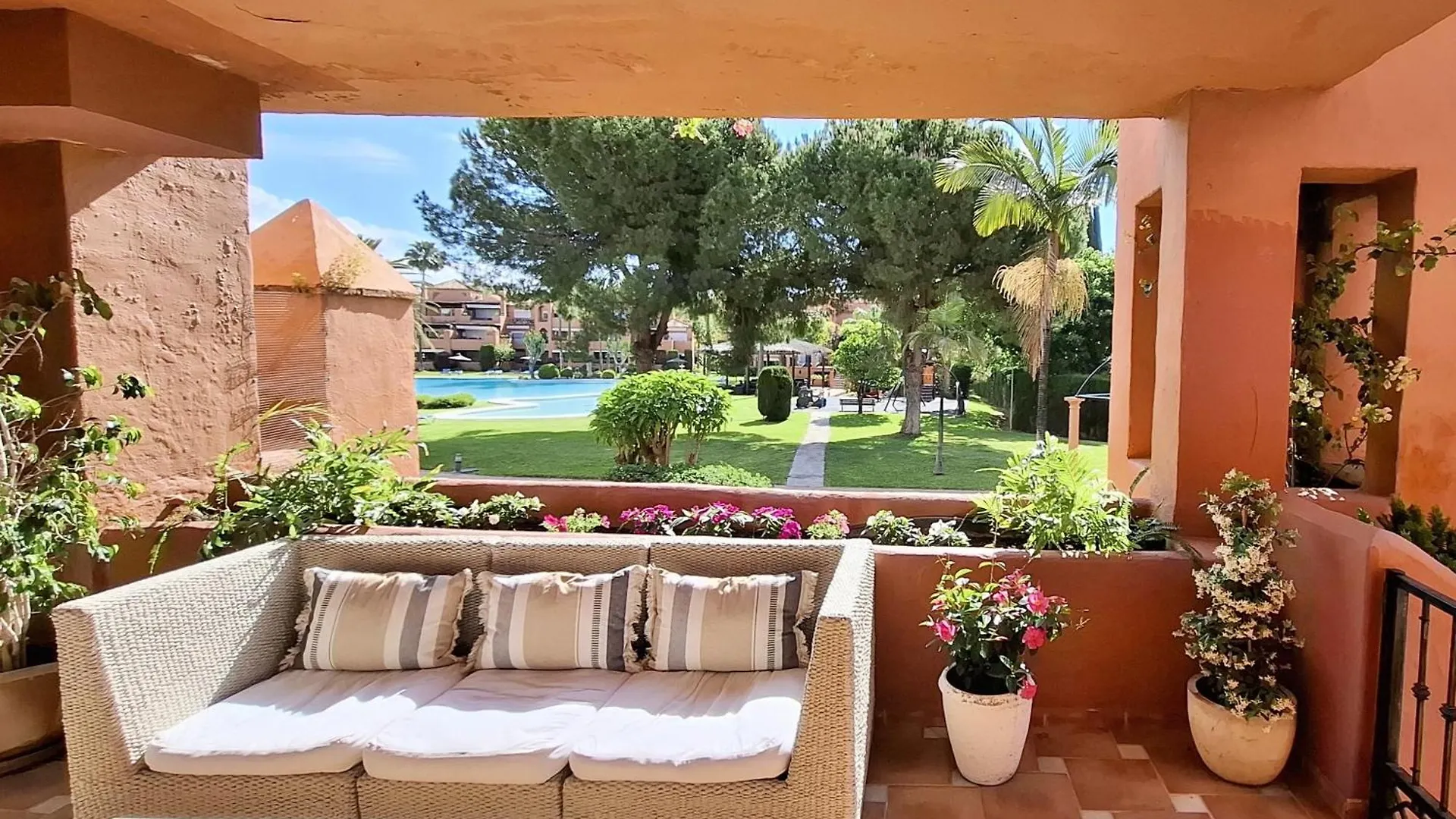 Alhambra Del Golf - Guadalmina Lejlighed Estepona
